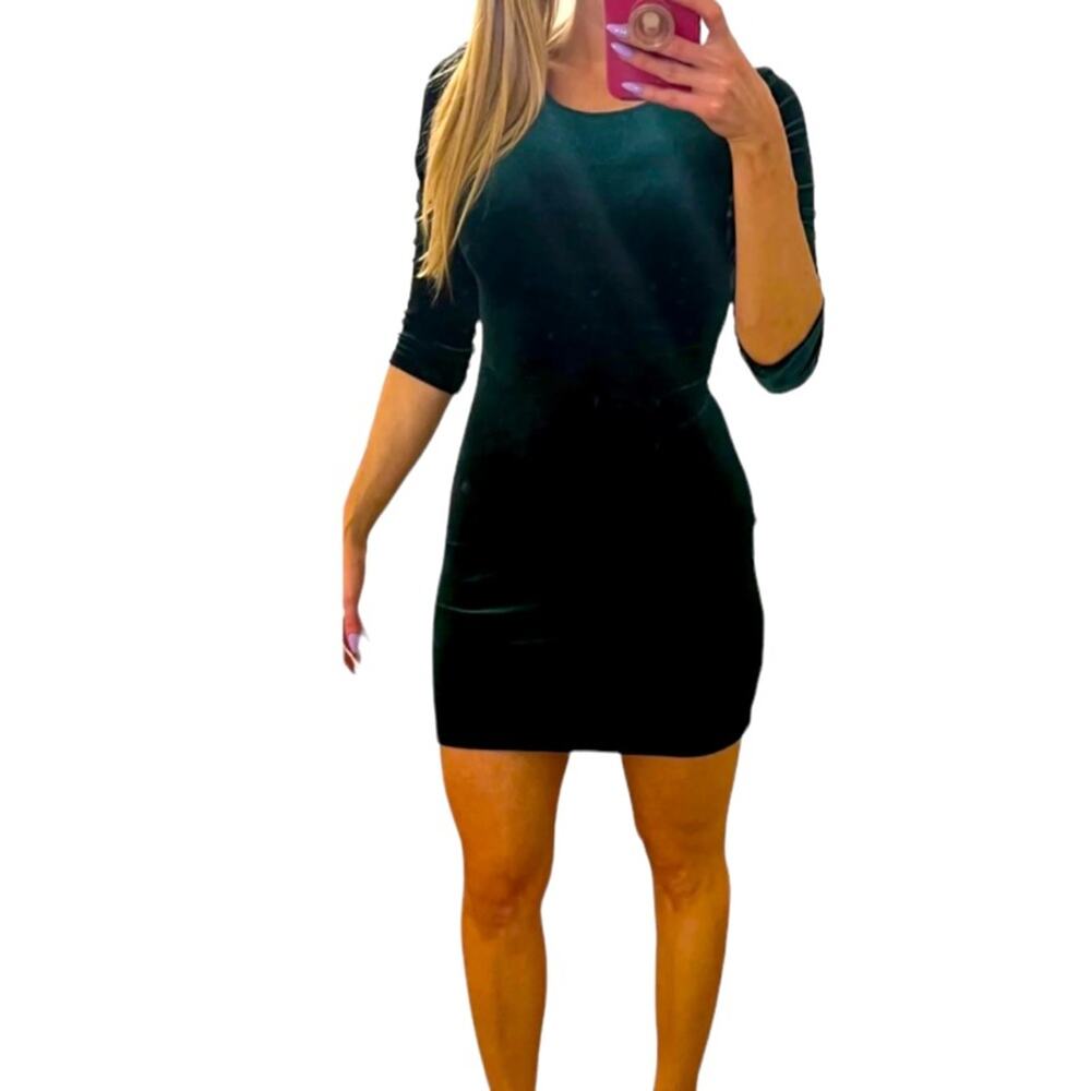 Vintage KC Spencer New York Emerald Green 3/4 Sleeve Velvet mini Dress Size 6